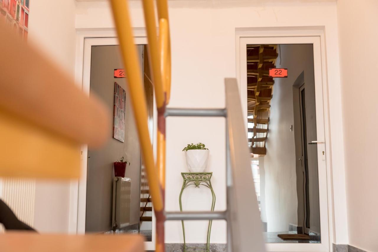 Bao Apartament & Rooms Oradea Bagian luar foto